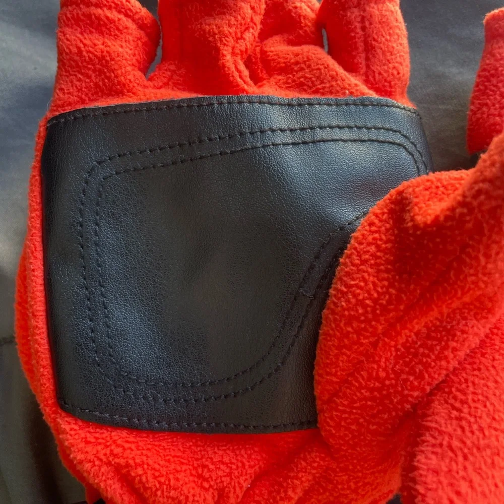 L.L. Bean Kids Mittens in Bright Orange